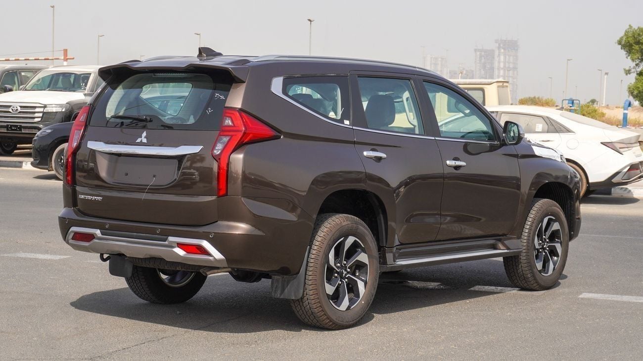 ميتسوبيشي مونتيرو سبورت 3.0L