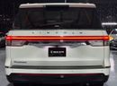 Lincoln Navigator Presidential 3.5L 2023 Lincoln Navigator, 2028 Lincoln Warranty + Service Pack, 7 Seater, GCC
