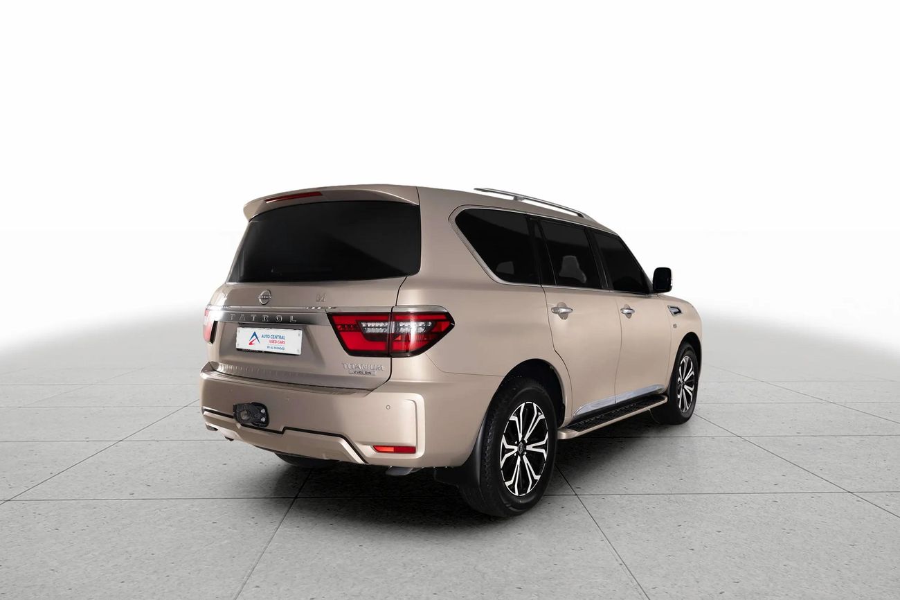 Nissan Patrol LE TITANIUM 5.6