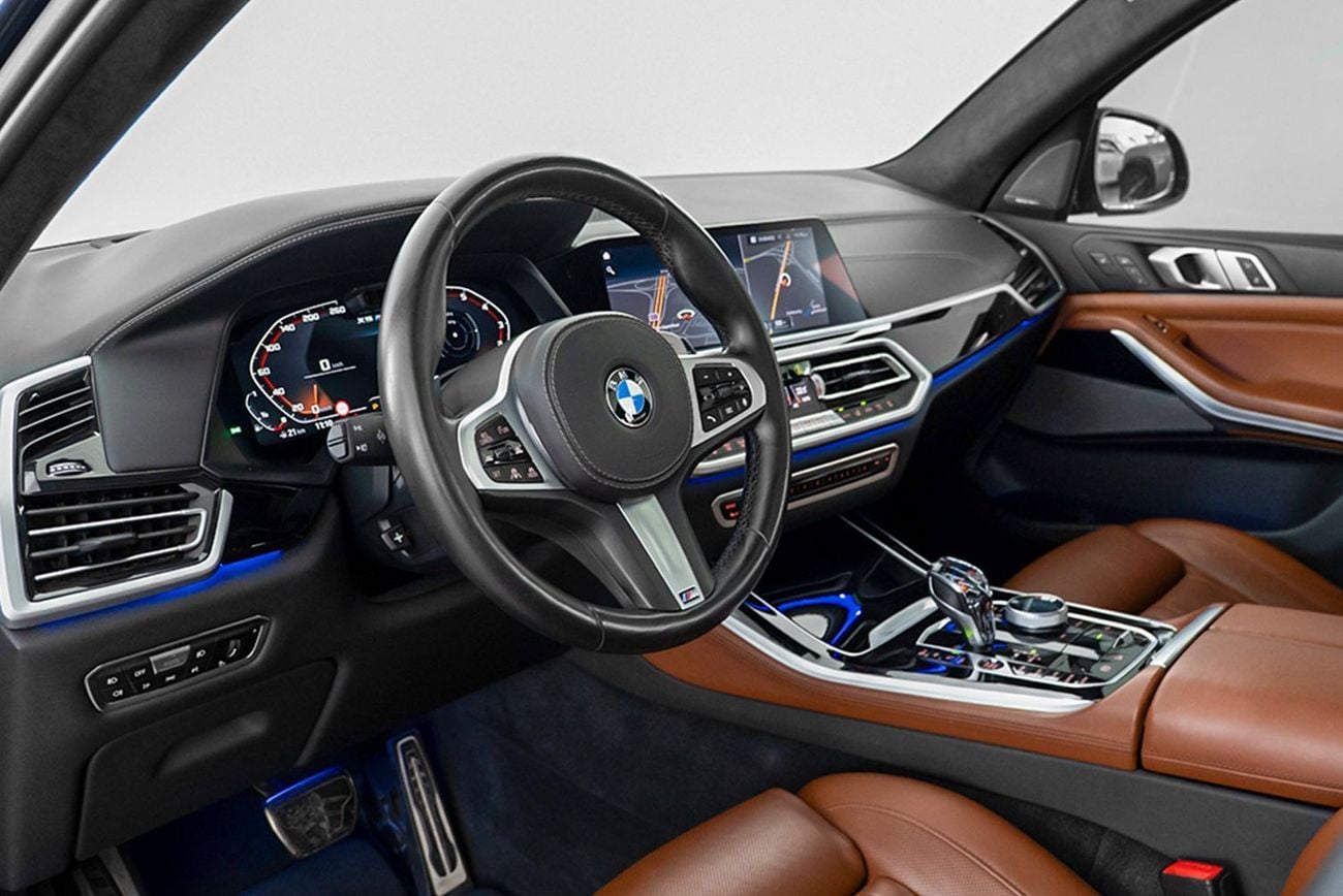 BMW X5 M50i 4.4L