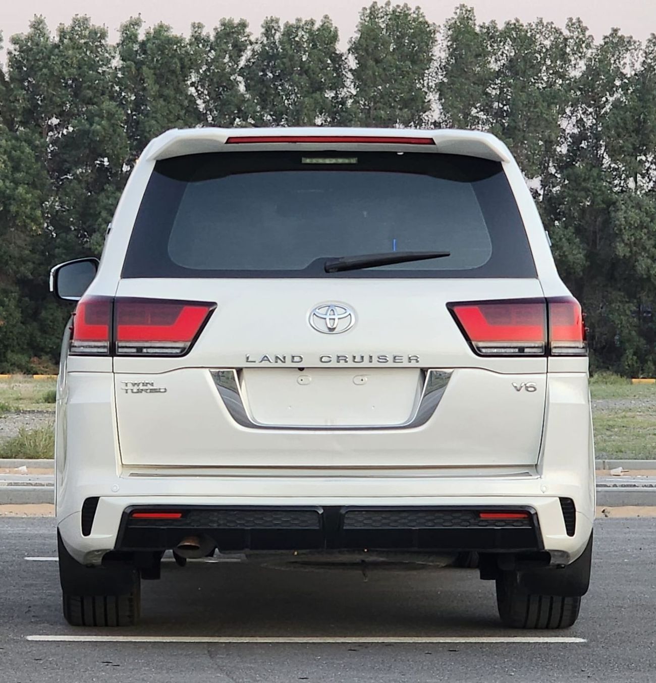 Toyota Land Cruiser GXR V6 UPGRADE 2024