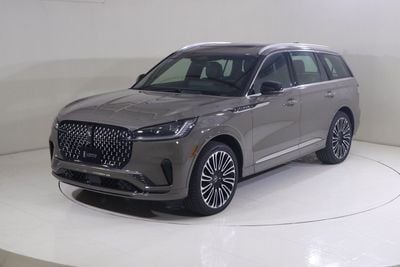 لينكولن أفياتور بريزيدنشيال 3.0L