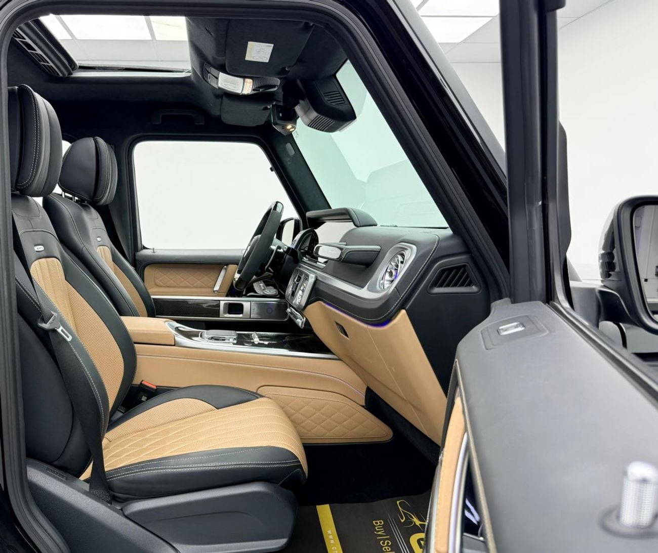 Mercedes-Benz G 63 AMG 4MATIC SUV 2025 Mercedes-AMG G63, Mercedes-Benz warranty+Service Contract+Full service history, Full