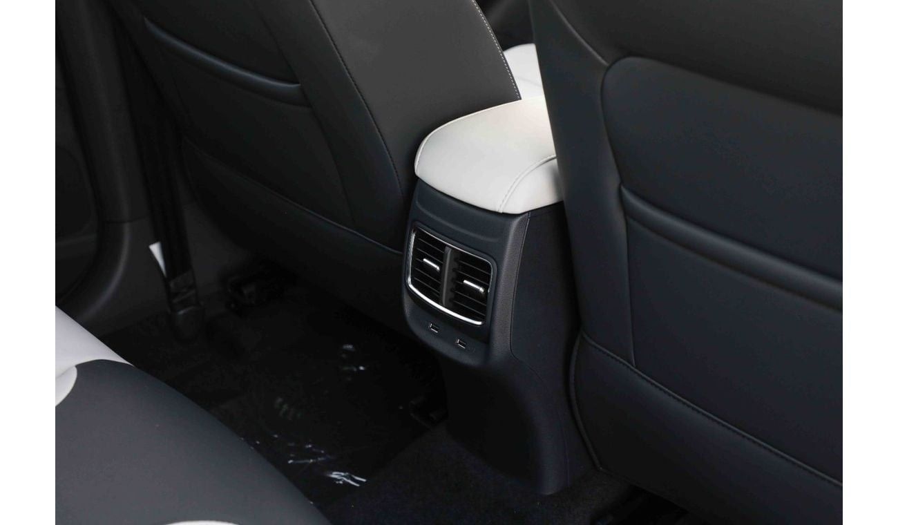 أم جي ZS 2025 MG ZS LUXURY 1.5 - BLACK inside BEIGE | Export Price