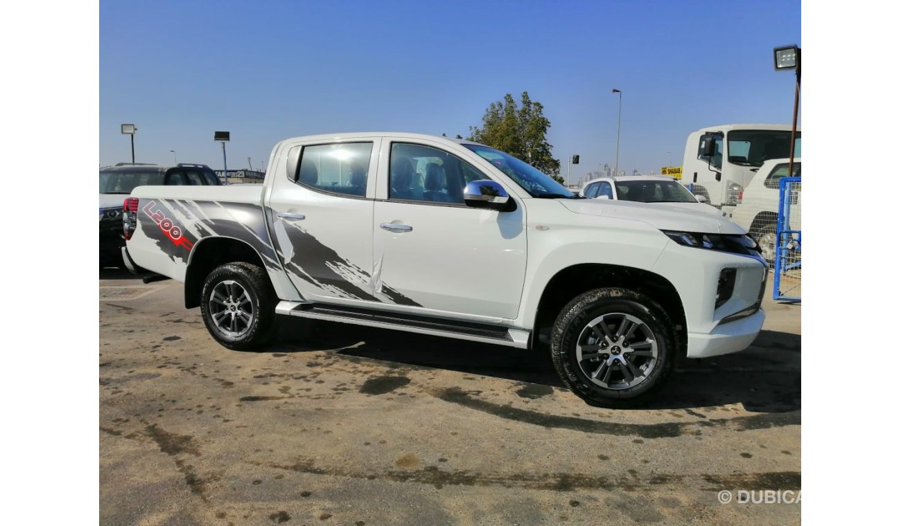 Mitsubishi L200 full option petrol 4x4 model 2021