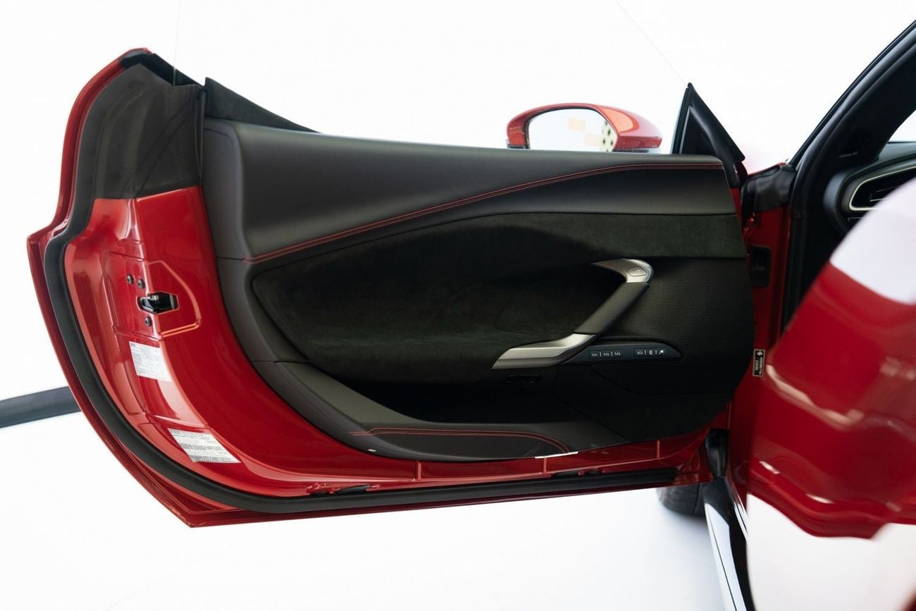 فيراري 296 GTB 3.0T V6 PHEV