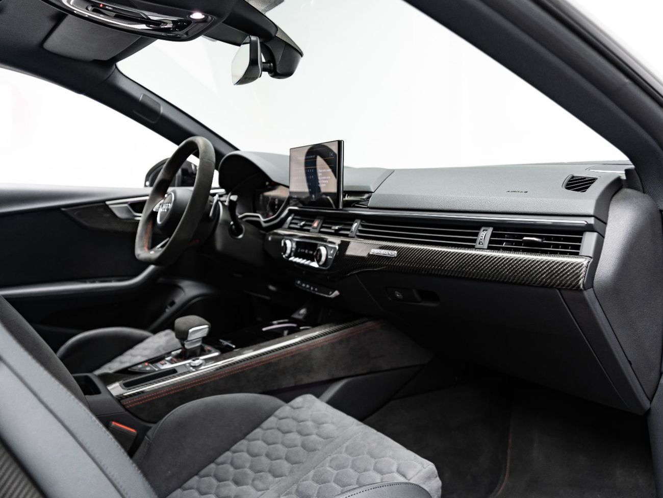 أودي RS5 2025 Audi RS5 Competition, November 2029 Audi Warranty + Service Contract, Low KMs, GCC