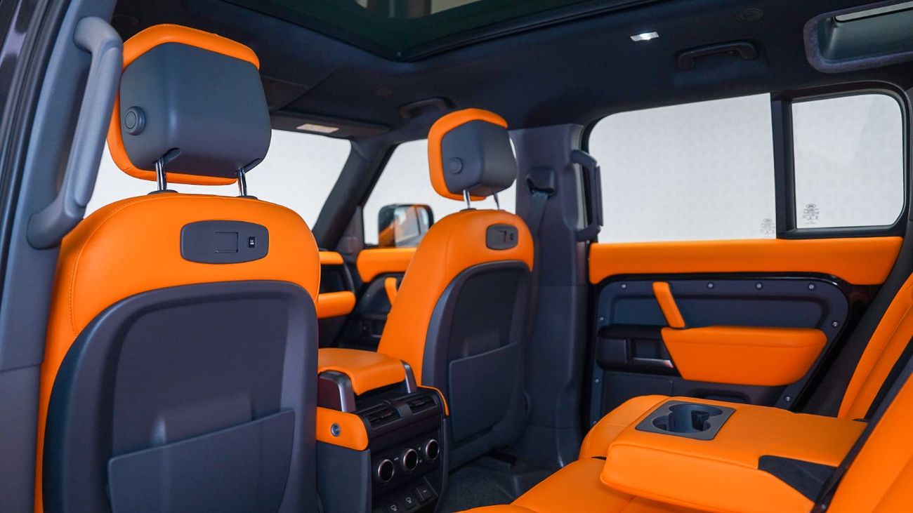 لاند روفر ديفندر P400 110 HSE 3.0L (5 Seater)