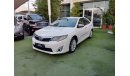 Toyota Camry 2012 GCC model, white color, beige interior, without accidents, rear camera control, Android screen,