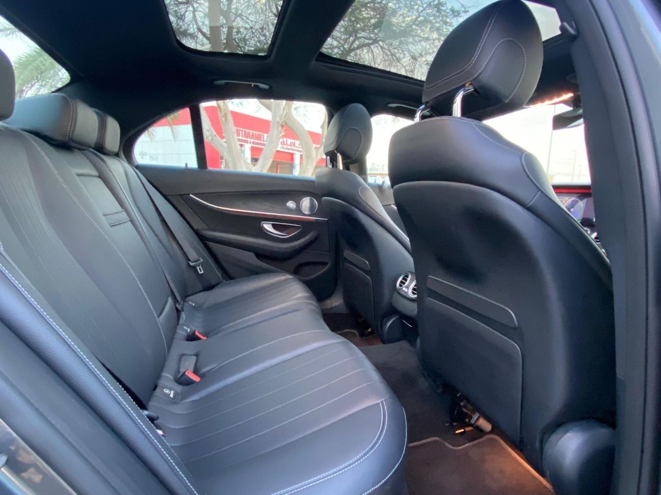 Mercedes-Benz E 450 4MATIC AMG BODY KIT 2020 -V6- ORIGINAL PAINT - WARRANTY AVAILABLE