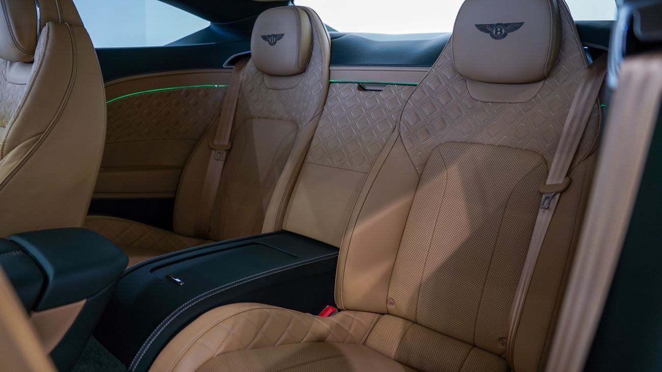 Bentley Continental GT W12 4.0T V8