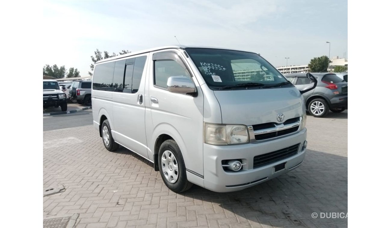 Toyota Hiace TOYOTA HIACE RIGHT HAND DRIVE (PM963)