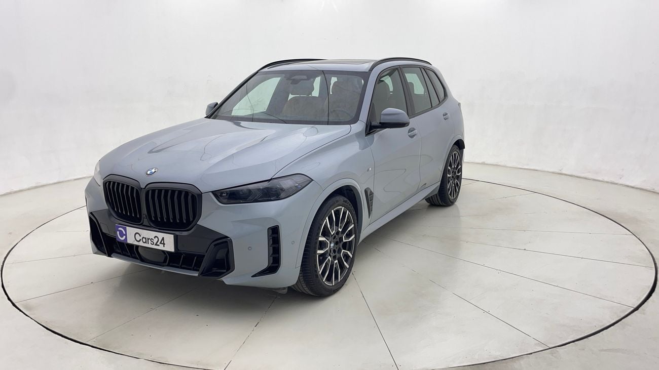 بي أم دبليو X5 XDRIVE 4OI M SPORT PRO 3 | بدون دفعة مقدمة | اختبار القيادة في المنزل