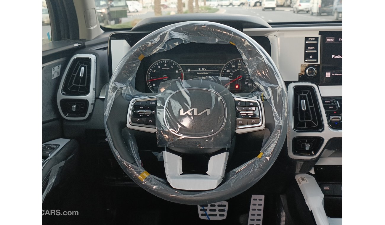 New Kia Sorento 2.5 Petrol / Leather Seats / Auto Trunk / 19'' Alloy