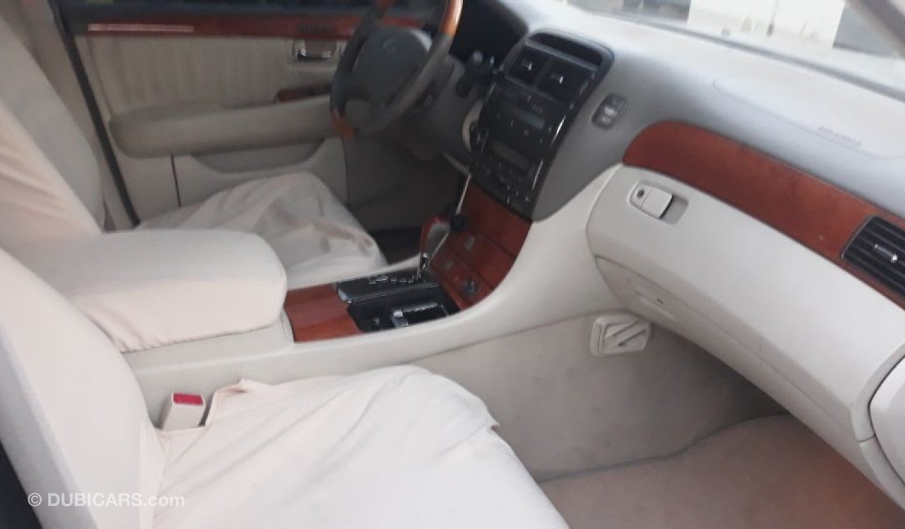 Lexus LS 430 2003 American specs low mileage clean car