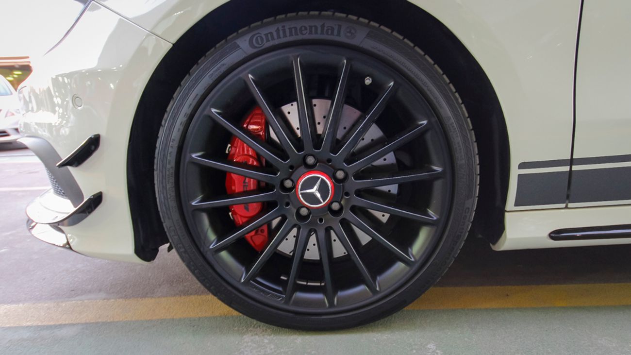 Mercedes-Benz A 45 AMG Edition 1