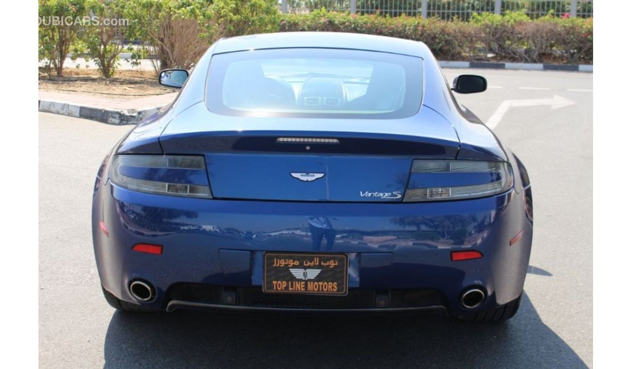 Aston Martin Vantage s