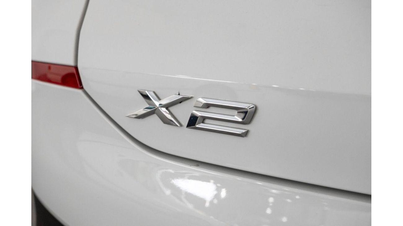 بي أم دبليو X2 sDrive20i