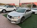 Nissan Altima SV Top-of-the-line trim, excellent condition