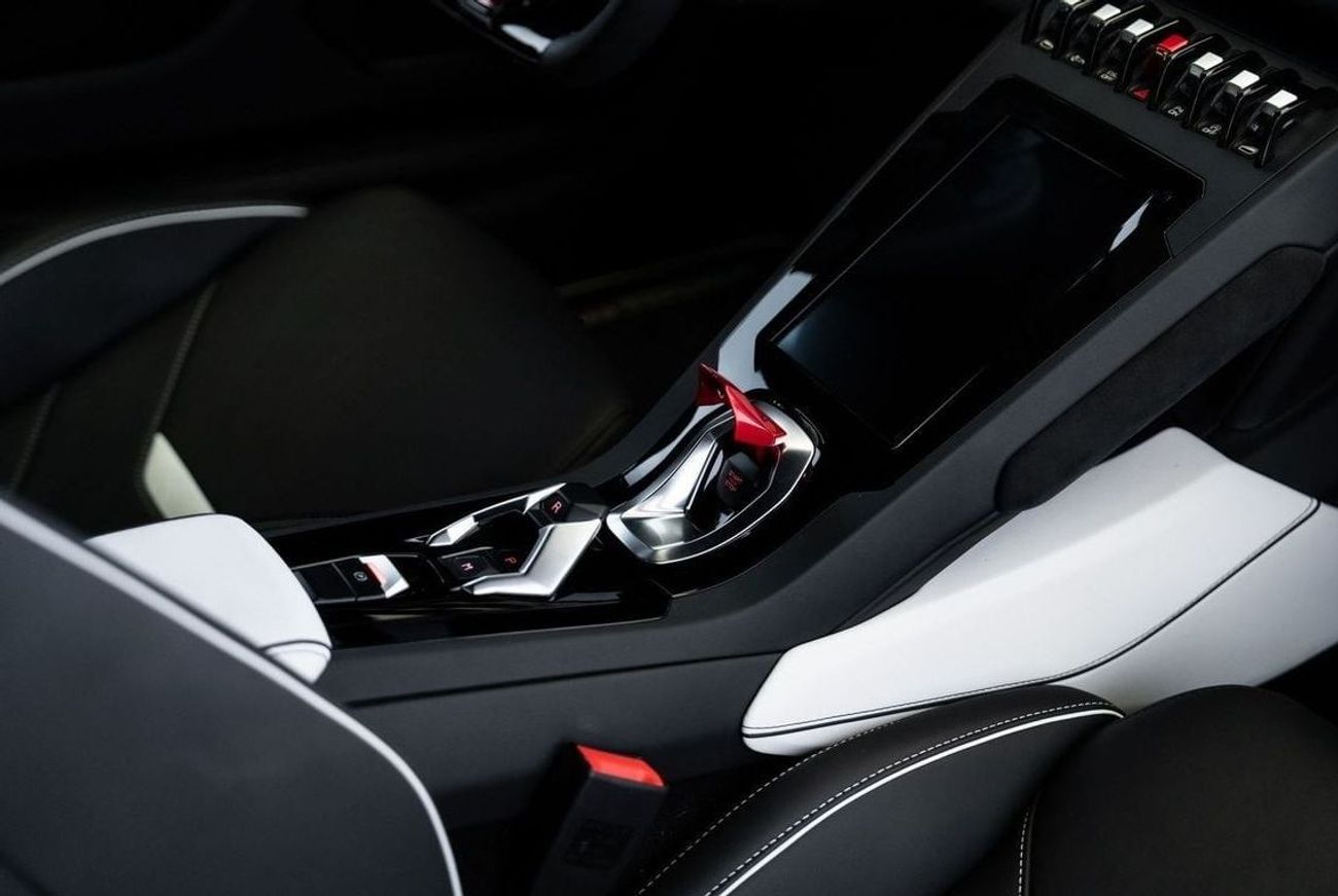 لامبورغيني هوراكان Lamborghini Huracan EVO