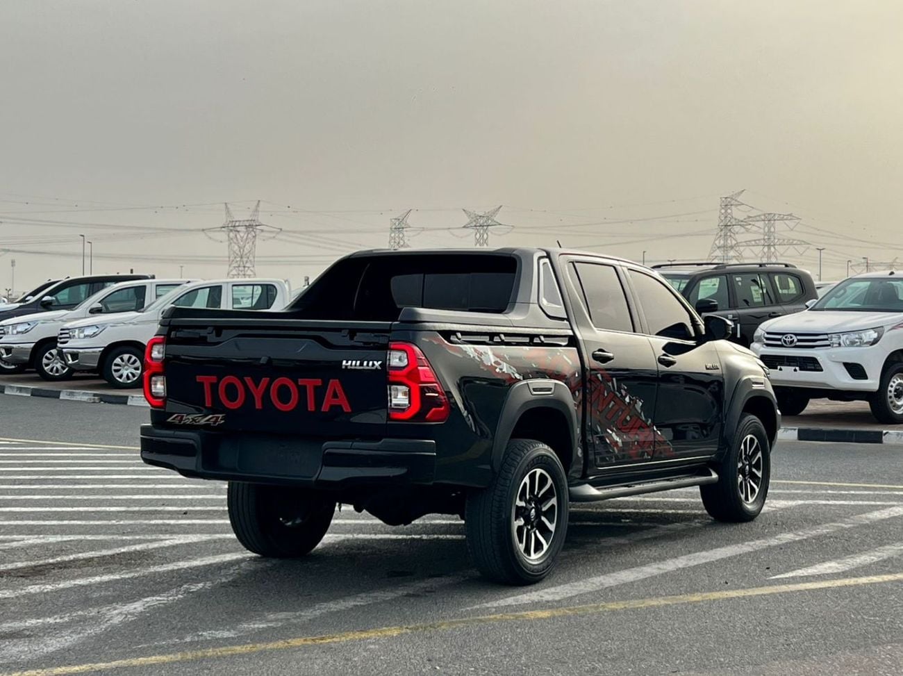 Toyota Hilux 2022 Toyota Hilux GL Adventure Modified - 2.7L V4 - GCC - AWD 4x4- Rear Camera -  Patrol