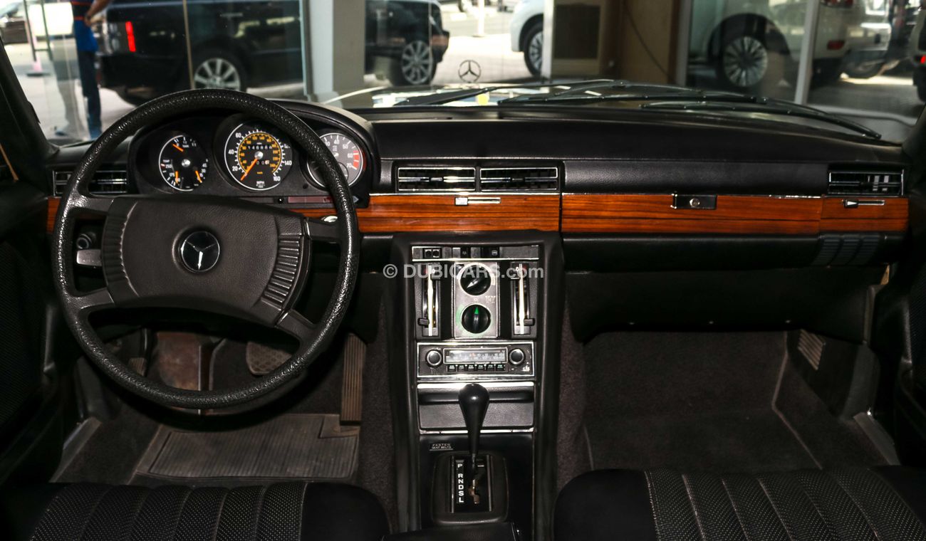 Mercedes-Benz 450 SE