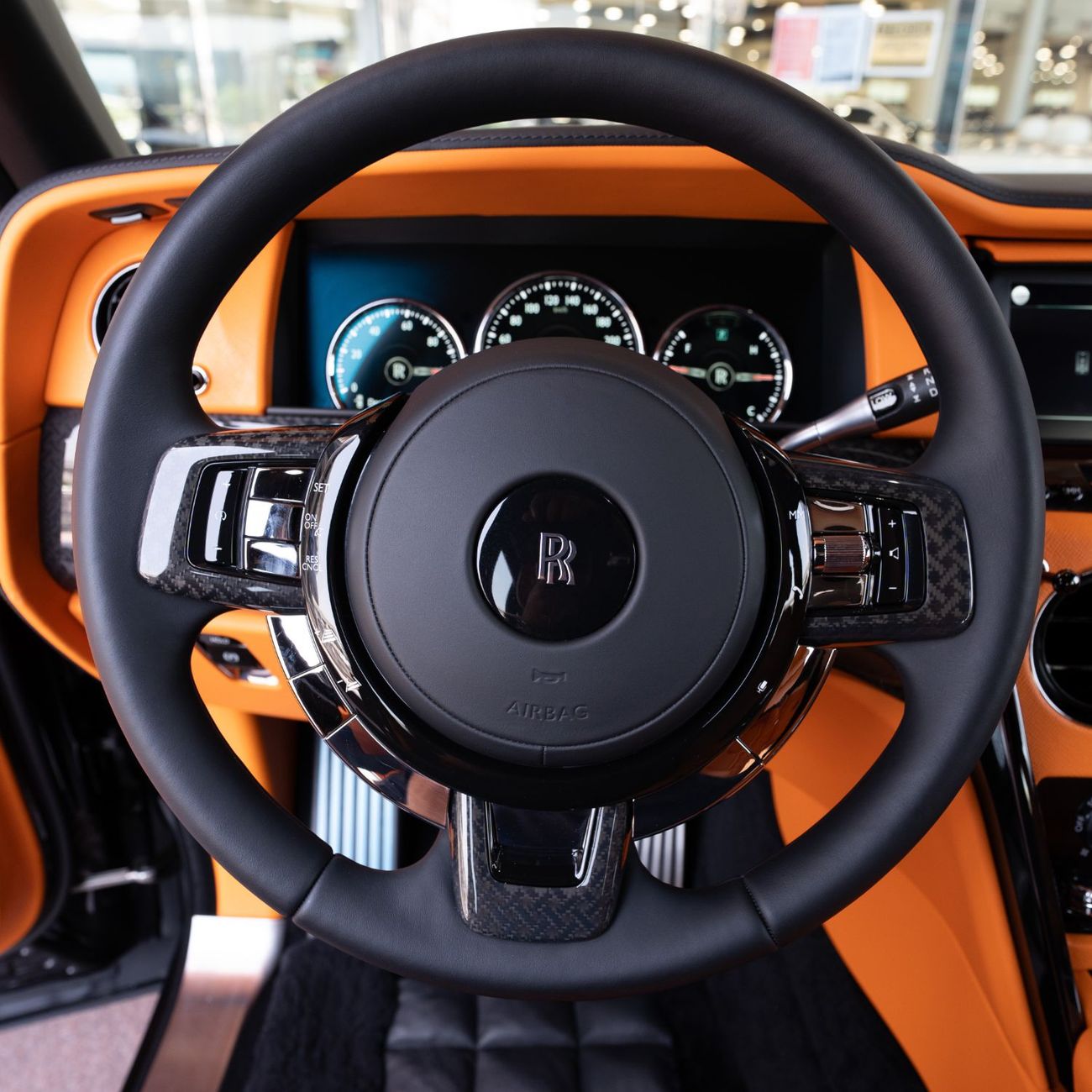 رولز رويس كولينان 2024 ROLLS ROYCE CULLINAN BLACK BADGE DONE ONLY 6000KM