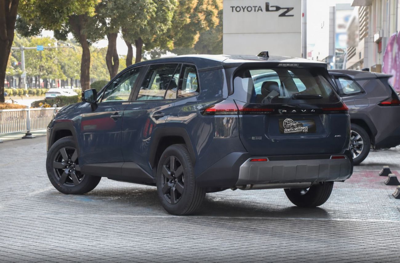 تويوتا راف ٤ LE 2.0L AWD Luxury Edition