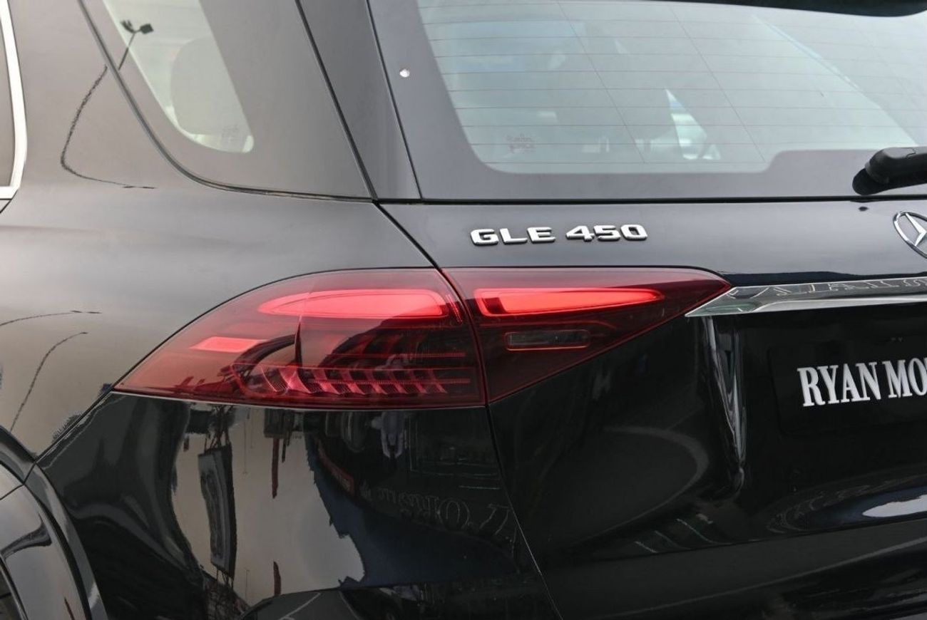 Mercedes-Benz GLE 450 Mercedes-Benz GLE 450 4MATIC 3.0L SUV AWD 5Doors Model 2024, Color Black