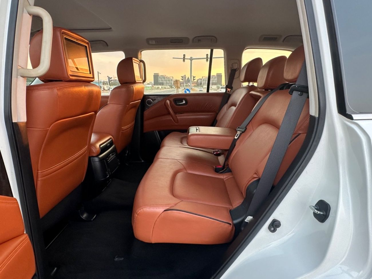 Nissan Patrol SE T1 4.0L MODEL 2020 GCC CAR PERFECT CONDITION INSIDE AND OUTSIDE FULL OPTION