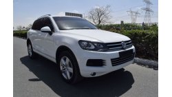 فولكس واجن طوارق GCC - V6 - Full Service History - Immaculate Condition