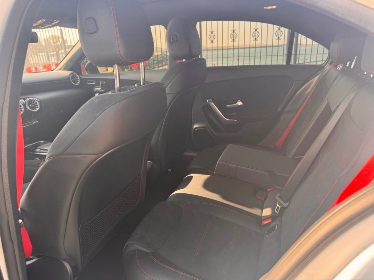 Mercedes Benz A35 AMG 4MATIC PREMIUM