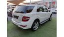 مرسيدس بنز ML 350 خليجي رقم واحد موديل 2009 لون ابيض فتحه جلد حساسات رنجات ومثبت سرعه وكاميرا خلفيه لاتحتاج الي مصاريف