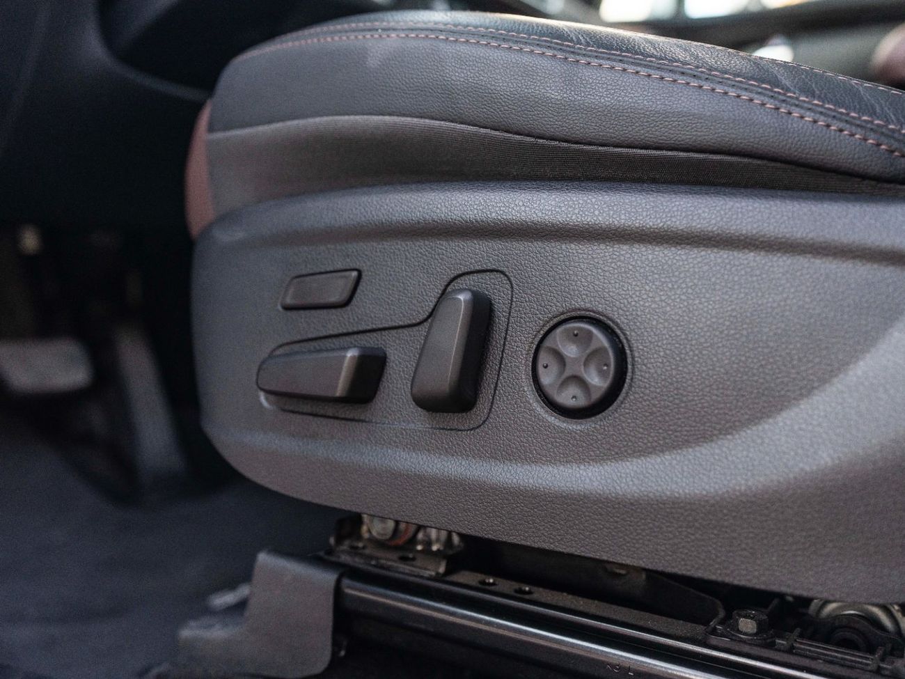 هيونداي سانتا في Base 3.5L