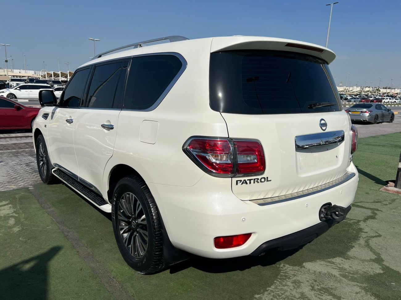 نيسان باترول LE Platinum 5.6L