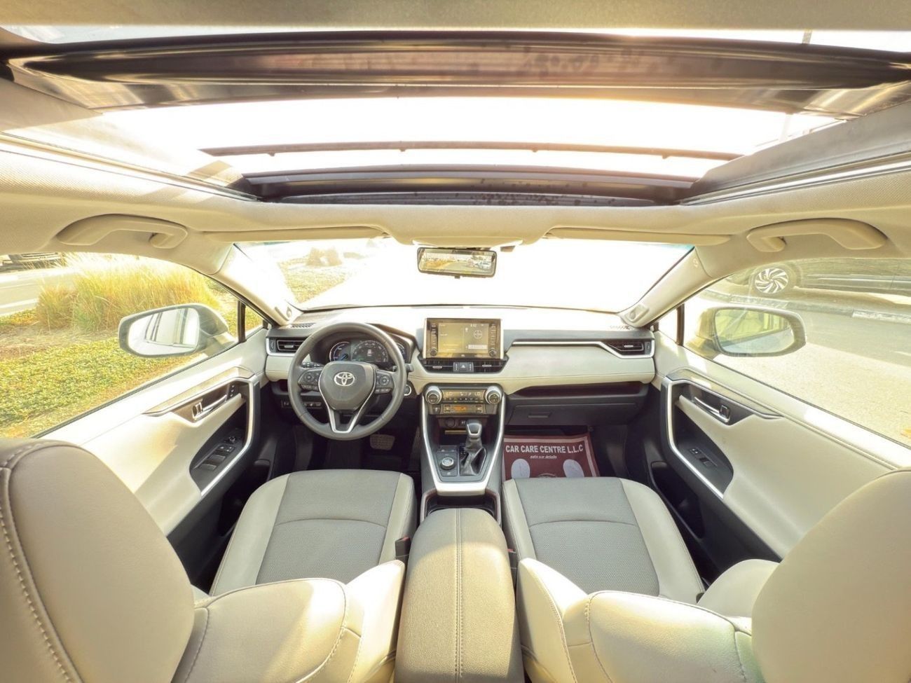 Toyota RAV4 Hybrid Limited panoramic, 360 camera Full Option