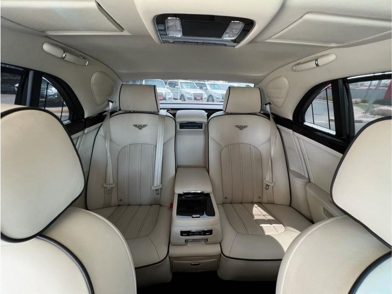 بنتلي مولسان BENTLEY MULSANNE 2012 V8 VIP LOW MILEAGE IN PERFECT CONDITION