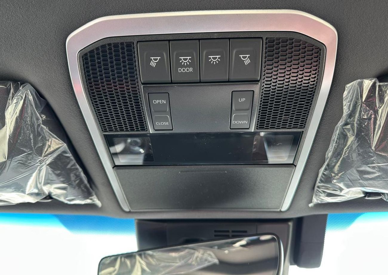 تويوتا لاند كروزر 3.5T VXR Hybrid