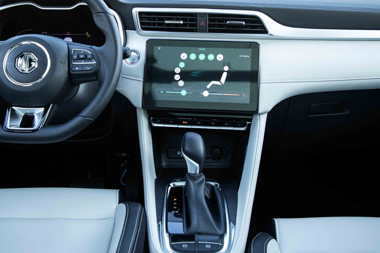 MG HS 2023 MG ZS 1.3 TROPHY - Black inside Beige