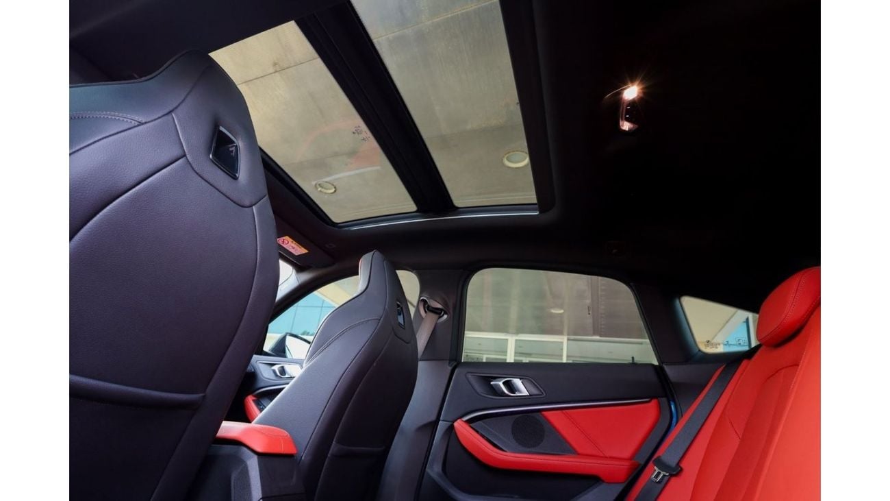 بي أم دبليو M235 BMW M235i xDrive M-Sport 2021 Korean Spec under Warranty with Flexible Down-Payment/ Flood Free.