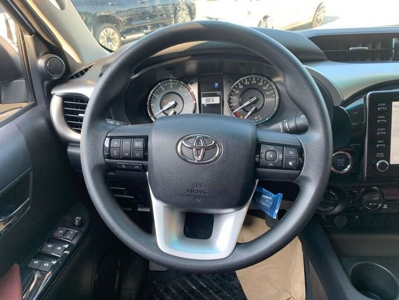 تويوتا هيلوكس 2025 TOYOTA HILUX D/C GLXS-V 2.7L V4 AT FULL OPTION