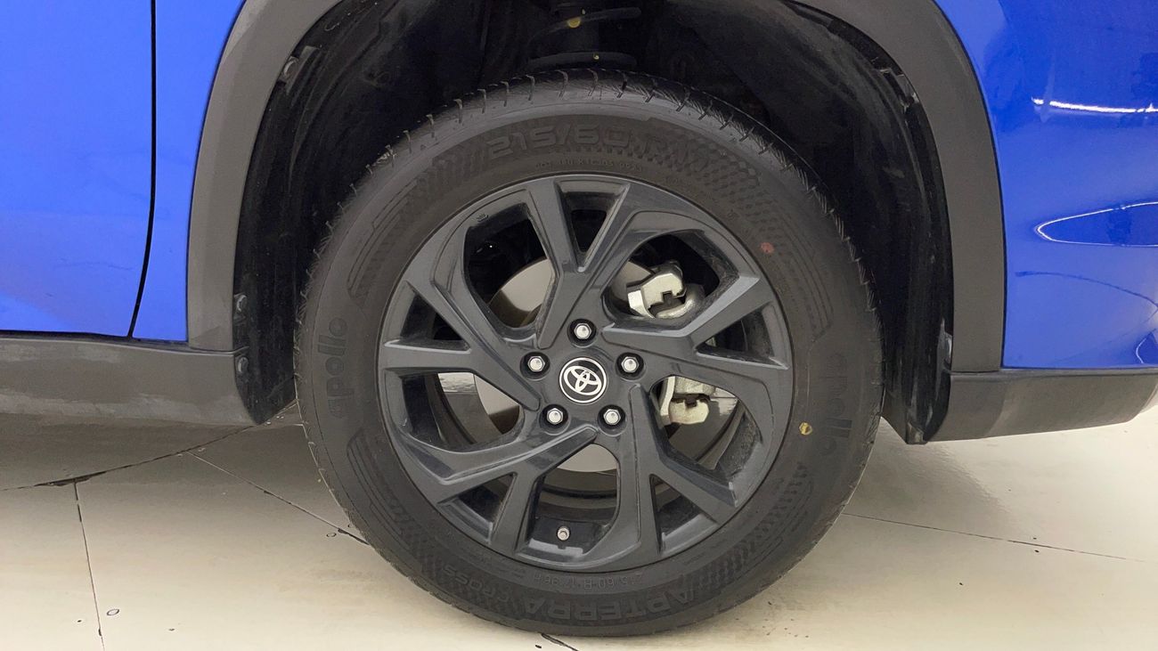 تويوتا أوربان كروزر GLX 1.5 | بدون دفعة مقدمة | اختبار القيادة في المنزل