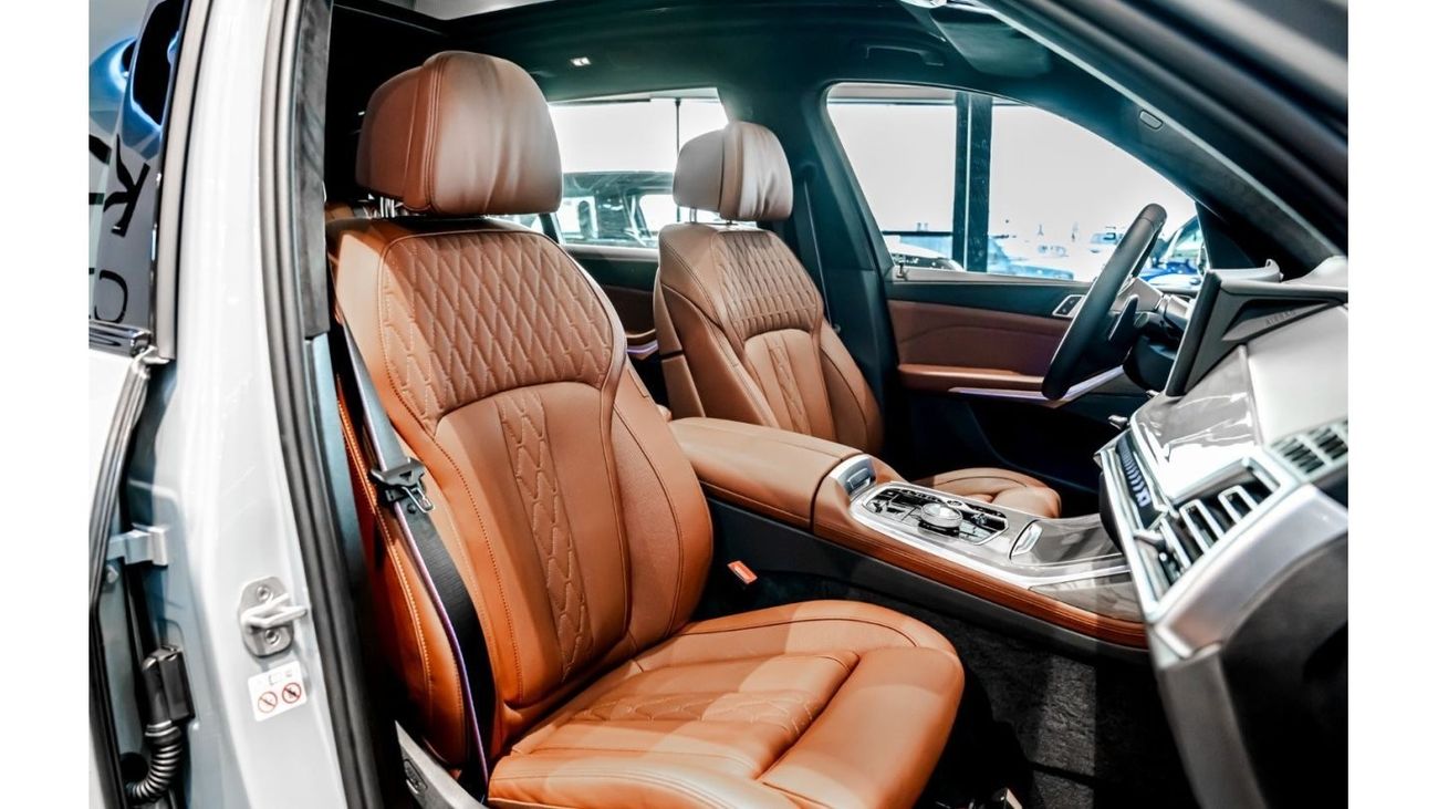 بي أم دبليو X7 2024 BMW X7 xDrive 40i, 2026 BMW Warranty, 2027 BMW Service Contract, New Car, GCC