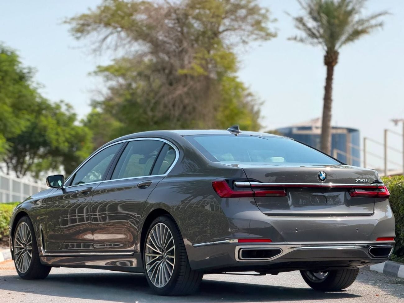 BMW 730Li PURE EXCELLENCE BMW 730Li 2022 Under BMW Warranty Service Contract (GCC – Full Service History – Perfect Condi