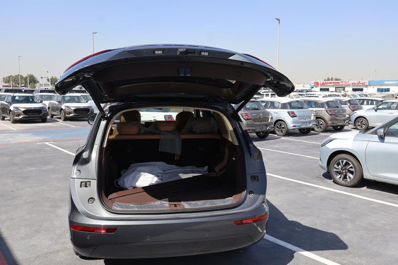 آيتو 7 SERES AITO M7 PLUS 4WD