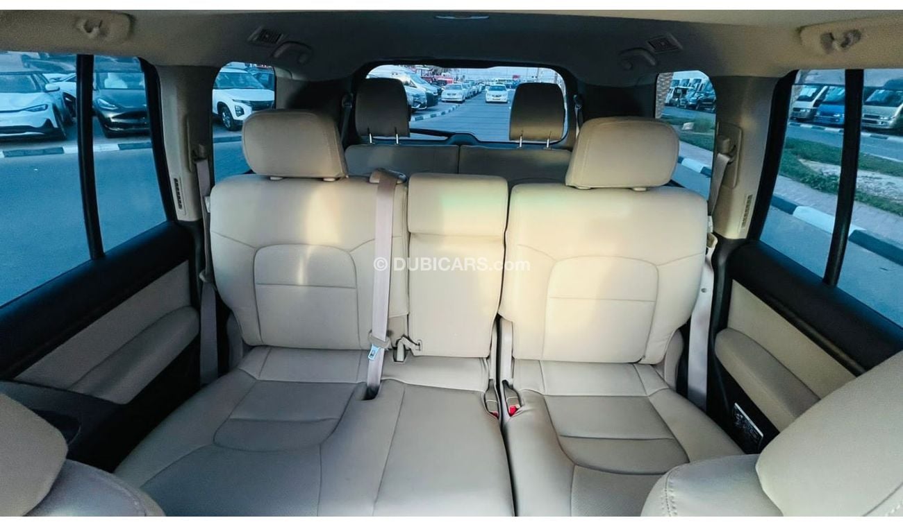 Toyota Land Cruiser LC300 Face-Lifted 4.7L 360 Camera 4WD Premium Beige Interior Sunroof Petrol 7 Seats