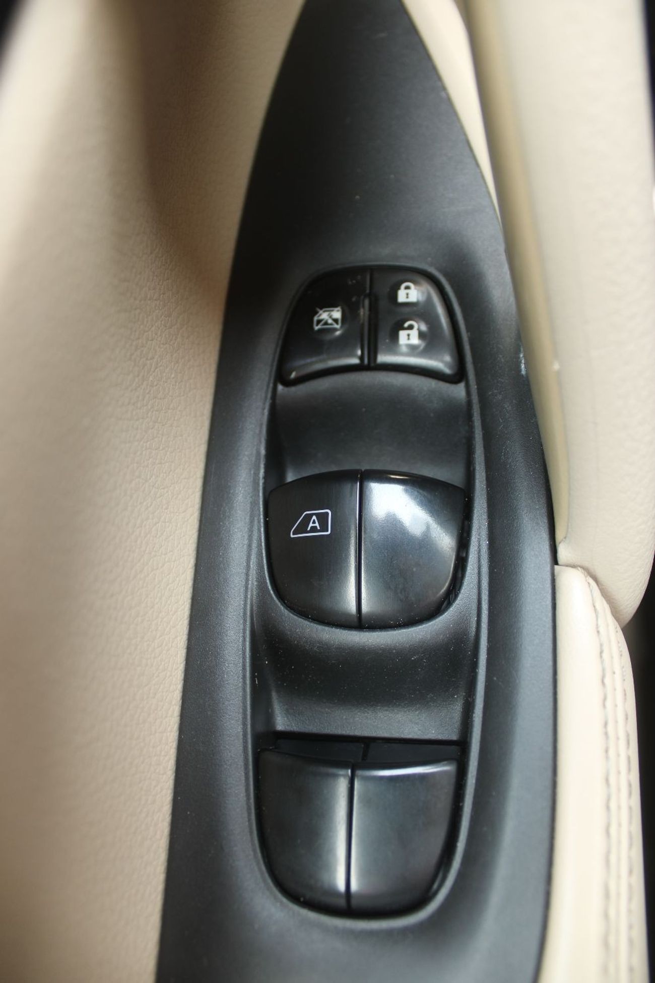 Nissan XTrail ACCIDENTS FREE- GCC - PERFECT CONDITION - ENGINE 2500 CC