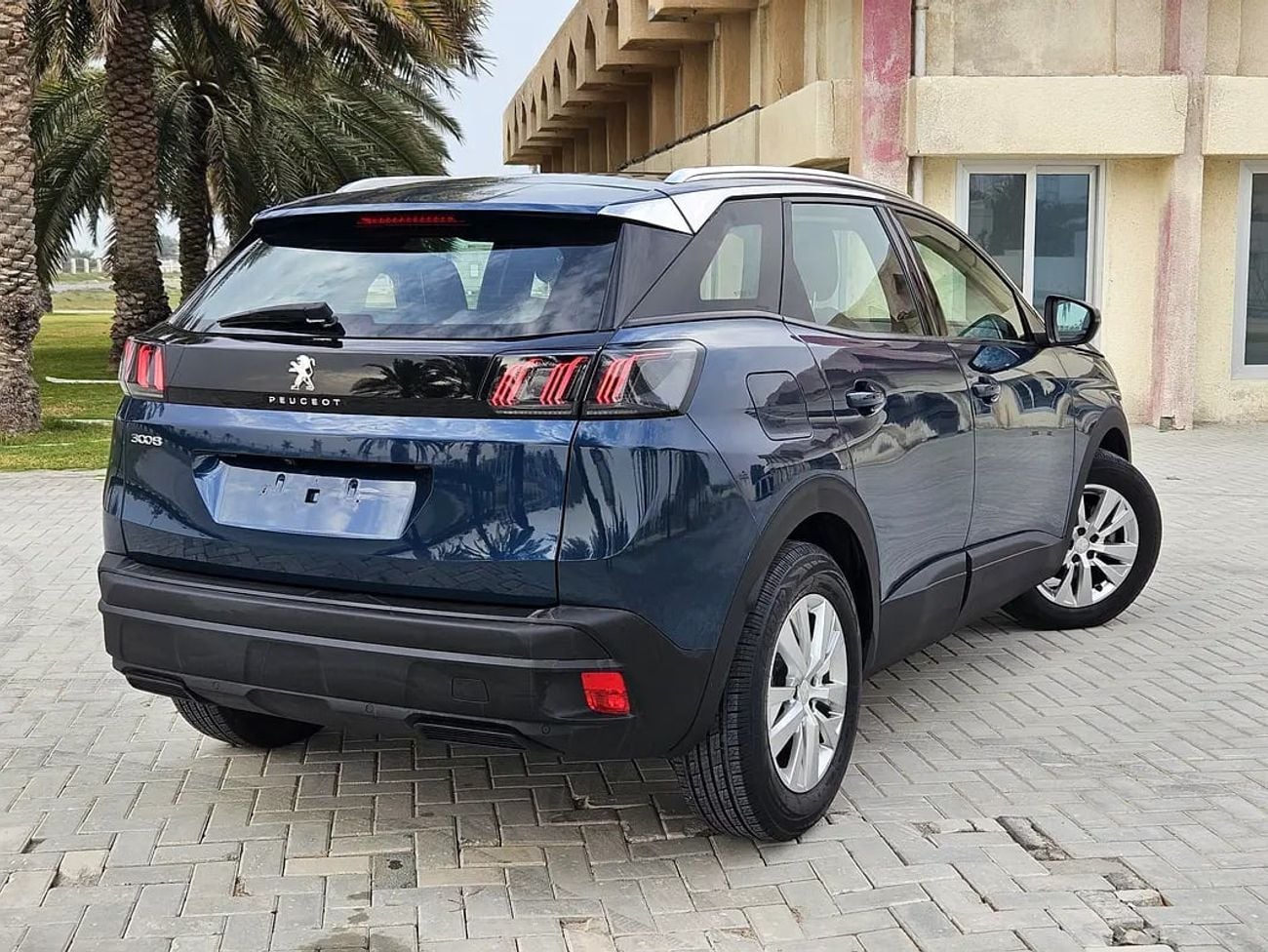 بيجو 3008 Active | GCC Specs | Low Mileage Single Owner Very Clean And Well Maintained