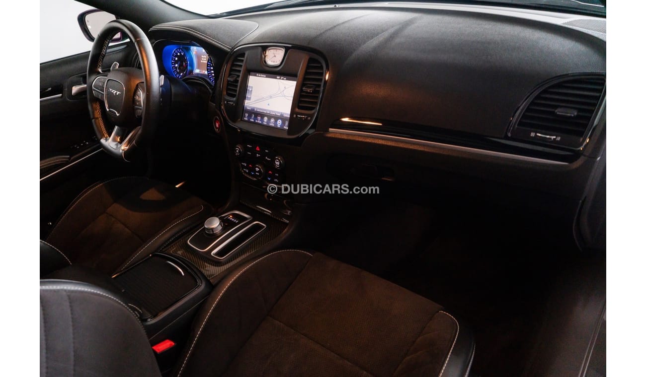 كرايسلر 300C Std 2016 Chrysler 300C SRT 6.4L V8 / Full Chrysler Service History & Extended Warranty (2017 First R