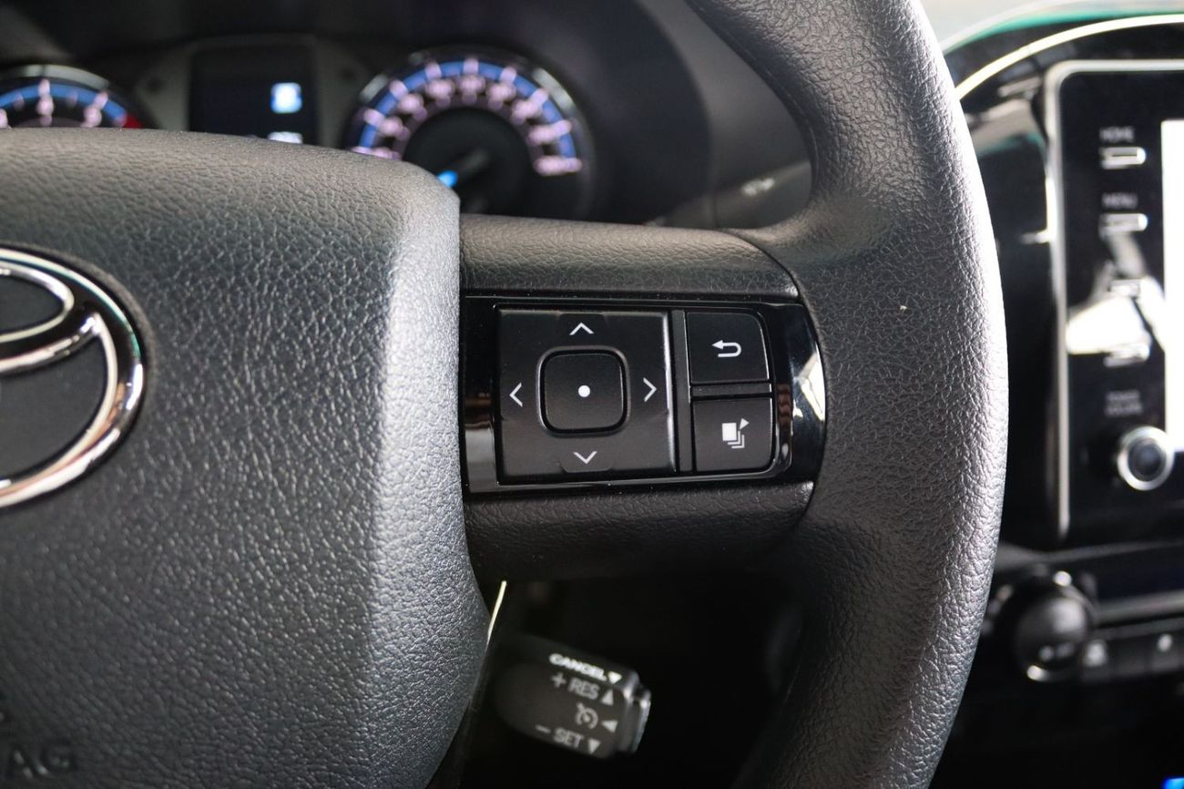 Toyota Hilux 2025 TOYOTA HILUX ADVENTURE 4.0 V6 **EXPORT ONLY**التصدير فقط خارج الخليج***